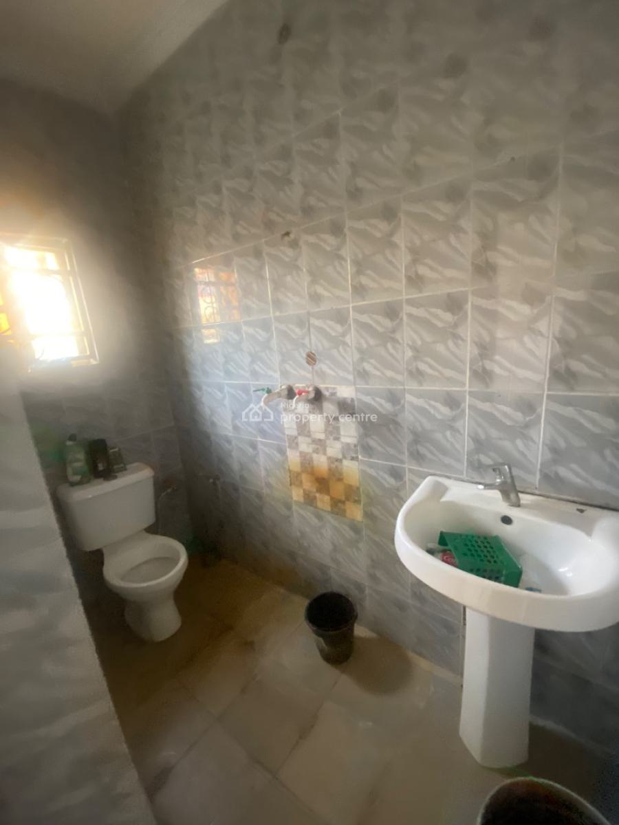 Spacious 2 Bedroom Apartment Close to The Bus Stop, Ajax Bell, Ogombo, Ajah, Lagos, Flat / Apartment for Rent