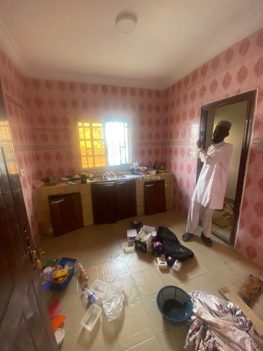 Spacious 2 Bedroom Apartment Close to The Bus Stop, Ajax Bell, Ogombo, Ajah, Lagos, Flat / Apartment for Rent