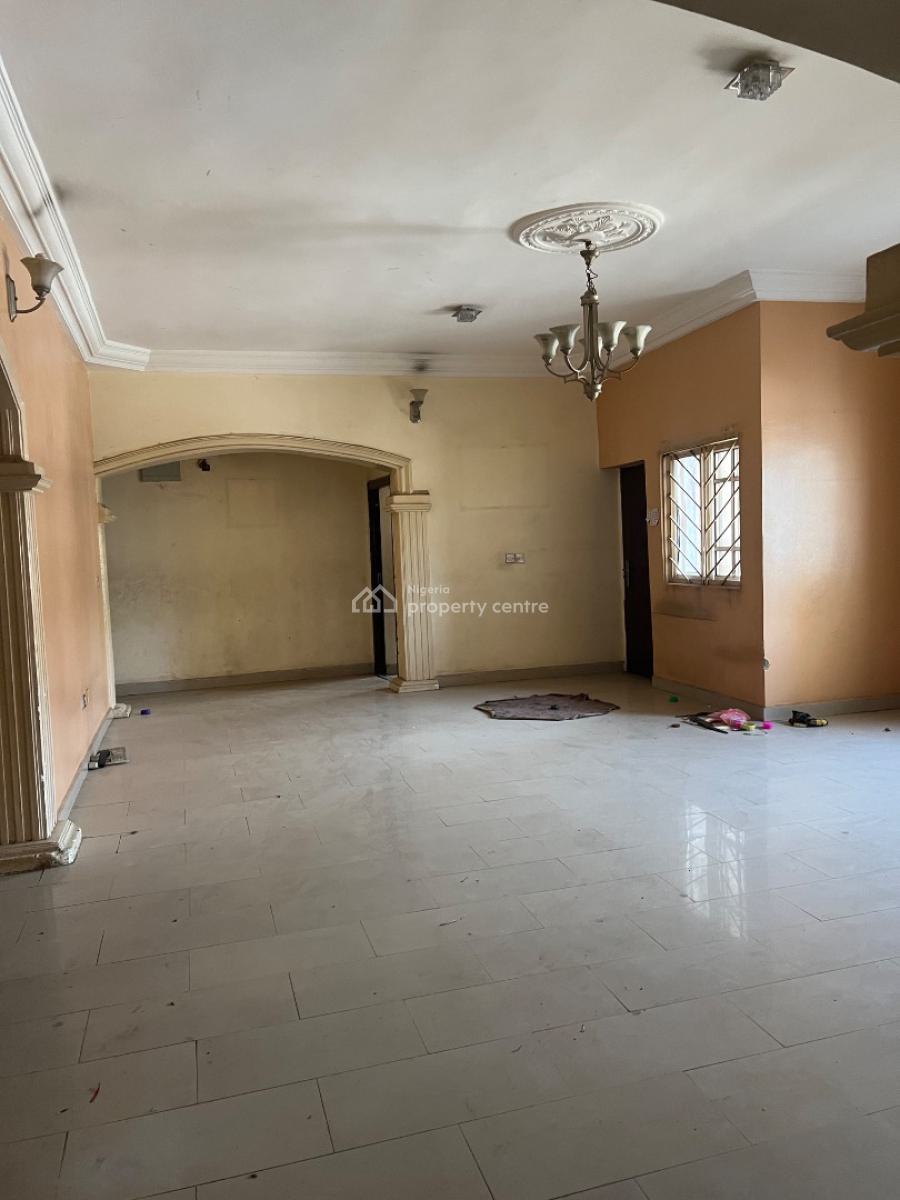 Serviced 3 Bedroom Flat,1st Floor, with Generator & Ac, Tarred Road, Jabi Main, Jabi, Abuja, Flat / Apartment for Rent