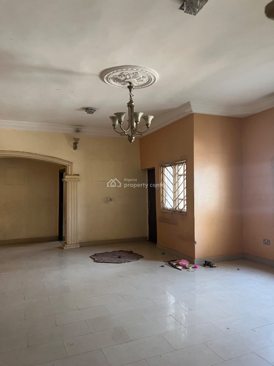 Serviced 3 Bedroom Flat,1st Floor, with Generator & Ac, Tarred Road, Jabi Main, Jabi, Abuja, Flat / Apartment for Rent