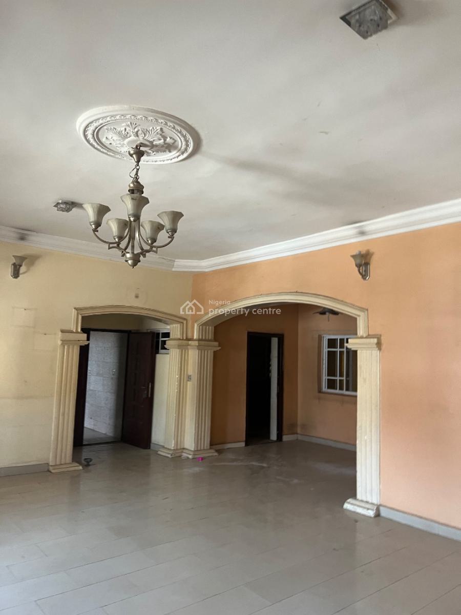 Serviced 3 Bedroom Flat,1st Floor, with Generator & Ac, Tarred Road, Jabi Main, Jabi, Abuja, Flat / Apartment for Rent
