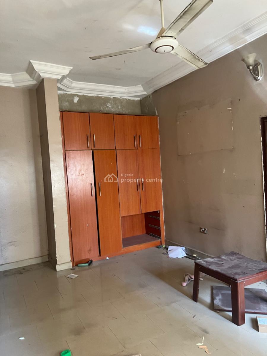 Serviced 3 Bedroom Flat,1st Floor, with Generator & Ac, Tarred Road, Jabi Main, Jabi, Abuja, Flat / Apartment for Rent