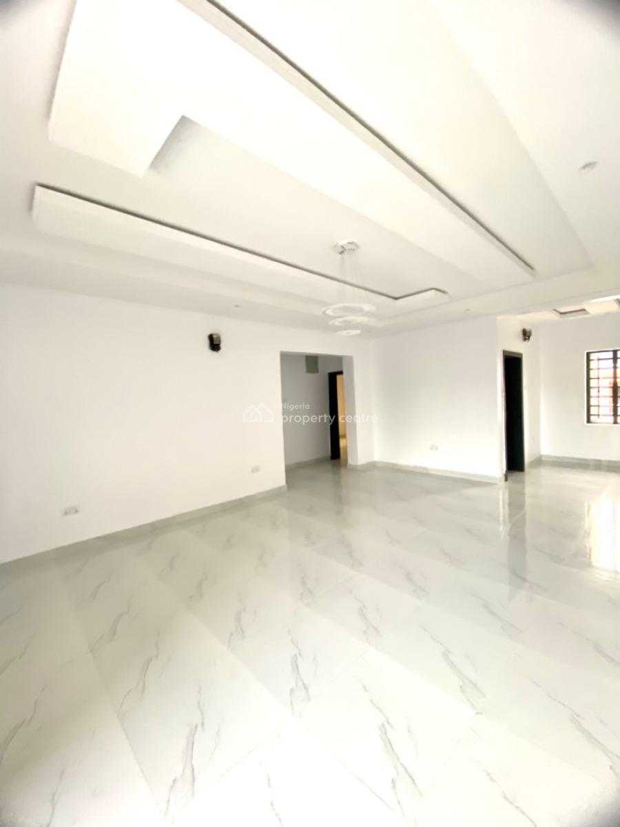 an Executive One Bedroom Flat, Silver Point Estate Besides Blenco Mall, Sangotedo, Ajah, Lagos, Mini Flat (room and Parlour) for Rent