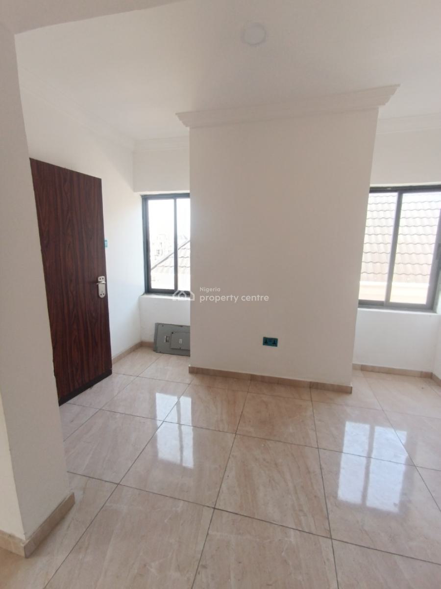 3 Bedroom Flat with Bq (upstairs), Near Shoprite, Sangotedo, Ajah, Lagos, Flat / Apartment for Rent