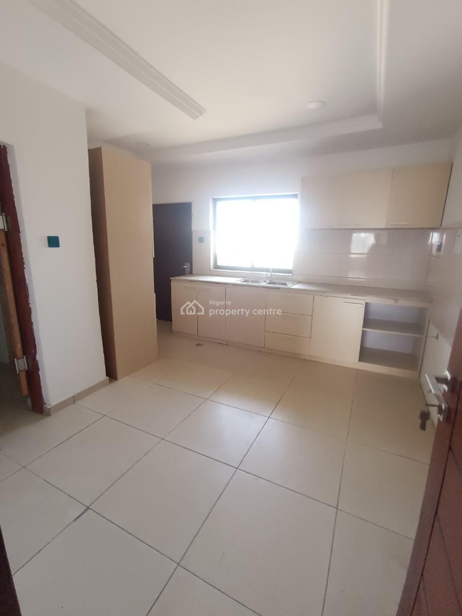 3 Bedroom Flat with Bq (upstairs), Near Shoprite, Sangotedo, Ajah, Lagos, Flat / Apartment for Rent