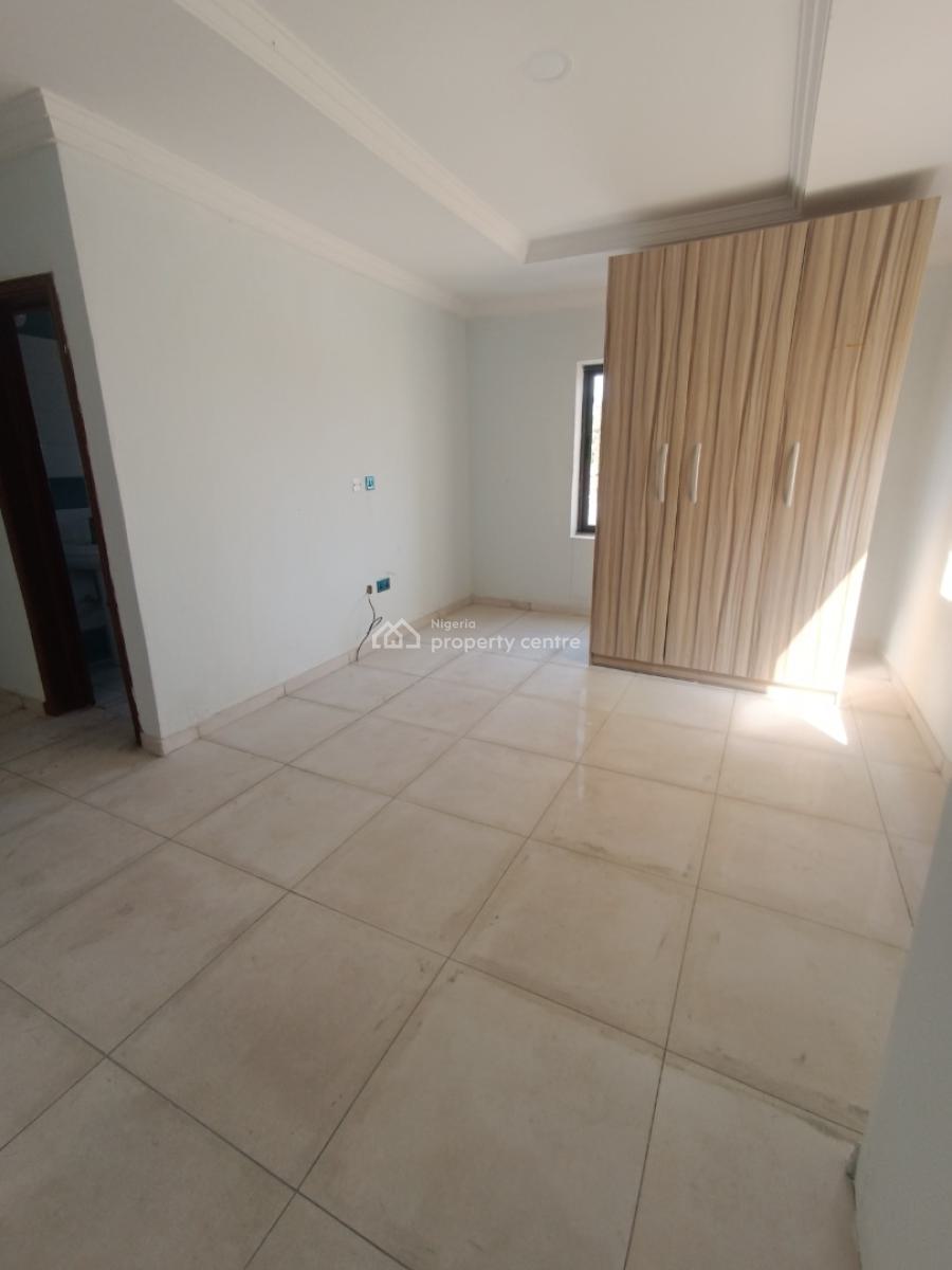 3 Bedroom Flat with Bq (upstairs), Near Shoprite, Sangotedo, Ajah, Lagos, Flat / Apartment for Rent