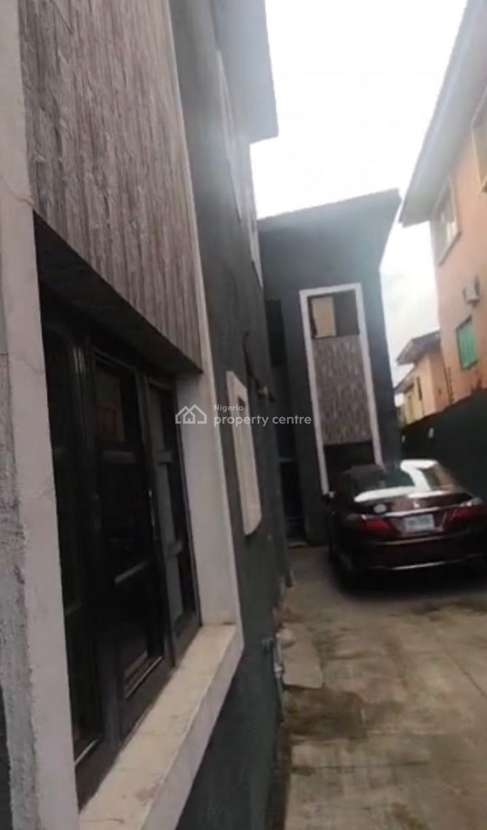 a Storey Building of Blocks of Flats, Lawanson, Surulere, Lagos, Block of Flats for Sale