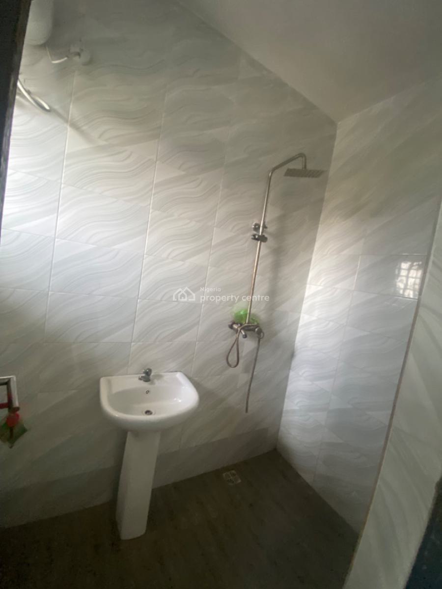 Luxury 2 Bedroom Flat, Thera Peace Zone Estate, Aptech, Blenco Lane, Ajah, Lagos, Flat / Apartment for Rent