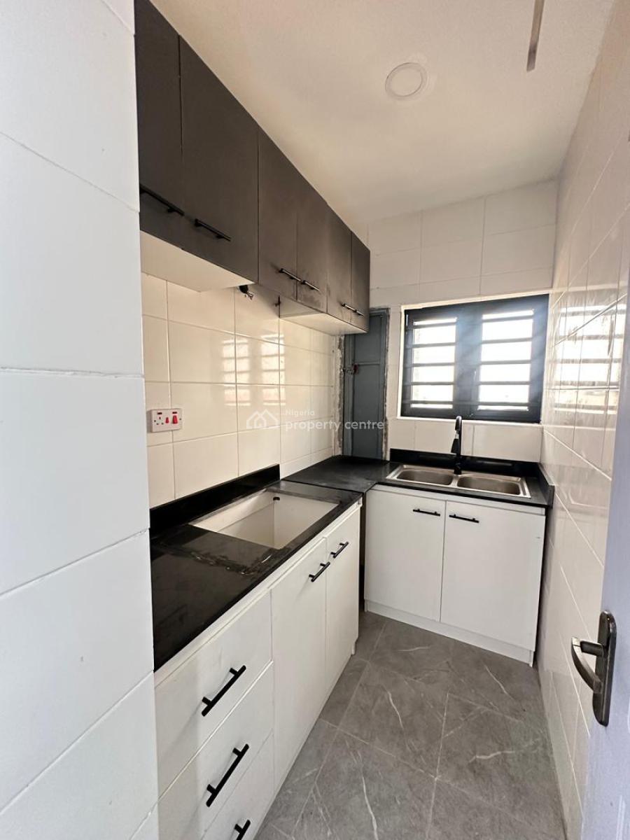 1 Bedroom Apartment, Ologolo, Lekki, Lagos, Mini Flat (room and Parlour) for Sale