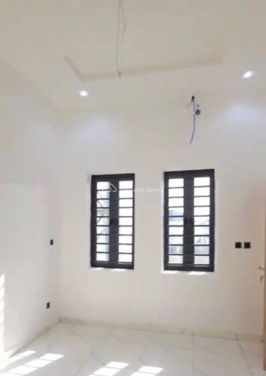 4 Bedroom Terrace Duplex, Ikota, Lekki, Lagos, Semi-detached Duplex for Rent