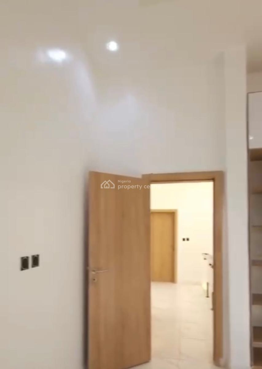 4 Bedroom Terrace Duplex, Ikota, Lekki, Lagos, Semi-detached Duplex for Rent