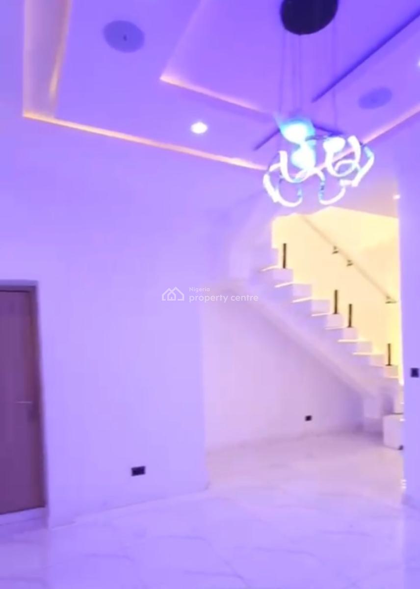 4 Bedroom Terrace Duplex, Ikota, Lekki, Lagos, Semi-detached Duplex for Rent