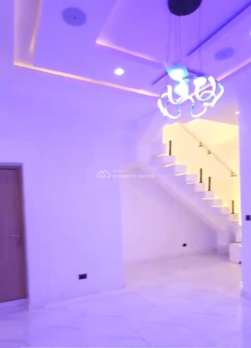 4 Bedroom Terrace Duplex, Ikota, Lekki, Lagos, Semi-detached Duplex for Rent