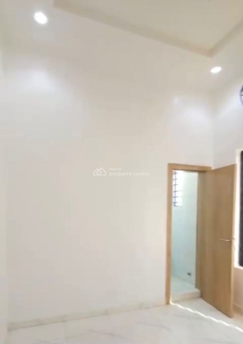 4 Bedroom Terrace Duplex, Ikota, Lekki, Lagos, Semi-detached Duplex for Rent