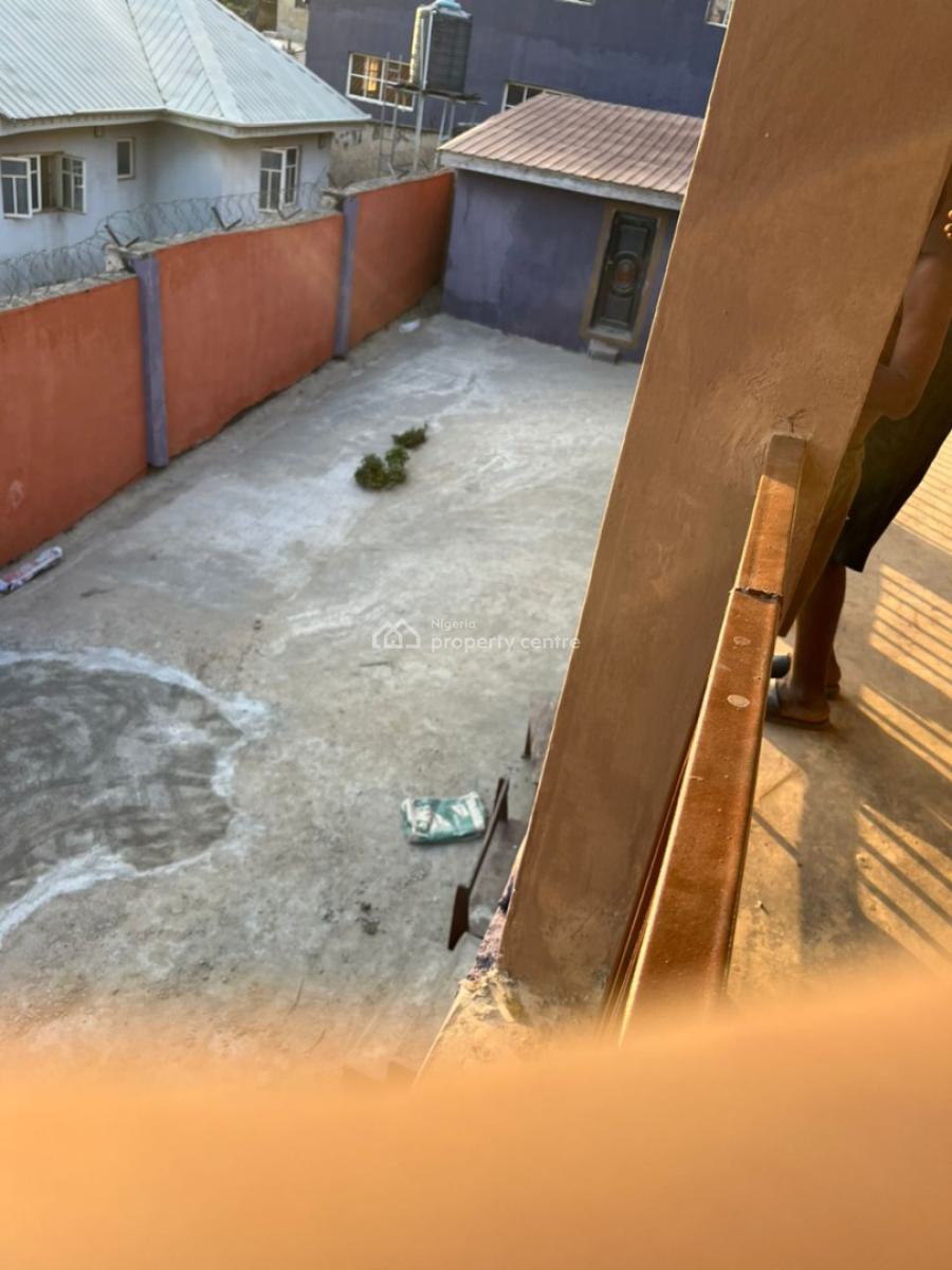 Luxury 10  Unit of 2 Bedroom with a Unit Duplex, Ibadan, Oyo, Flat / Apartment for Sale