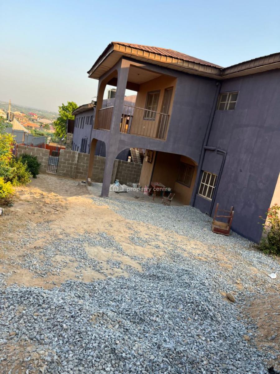 Luxury 10  Unit of 2 Bedroom with a Unit Duplex, Ibadan, Oyo, Flat / Apartment for Sale