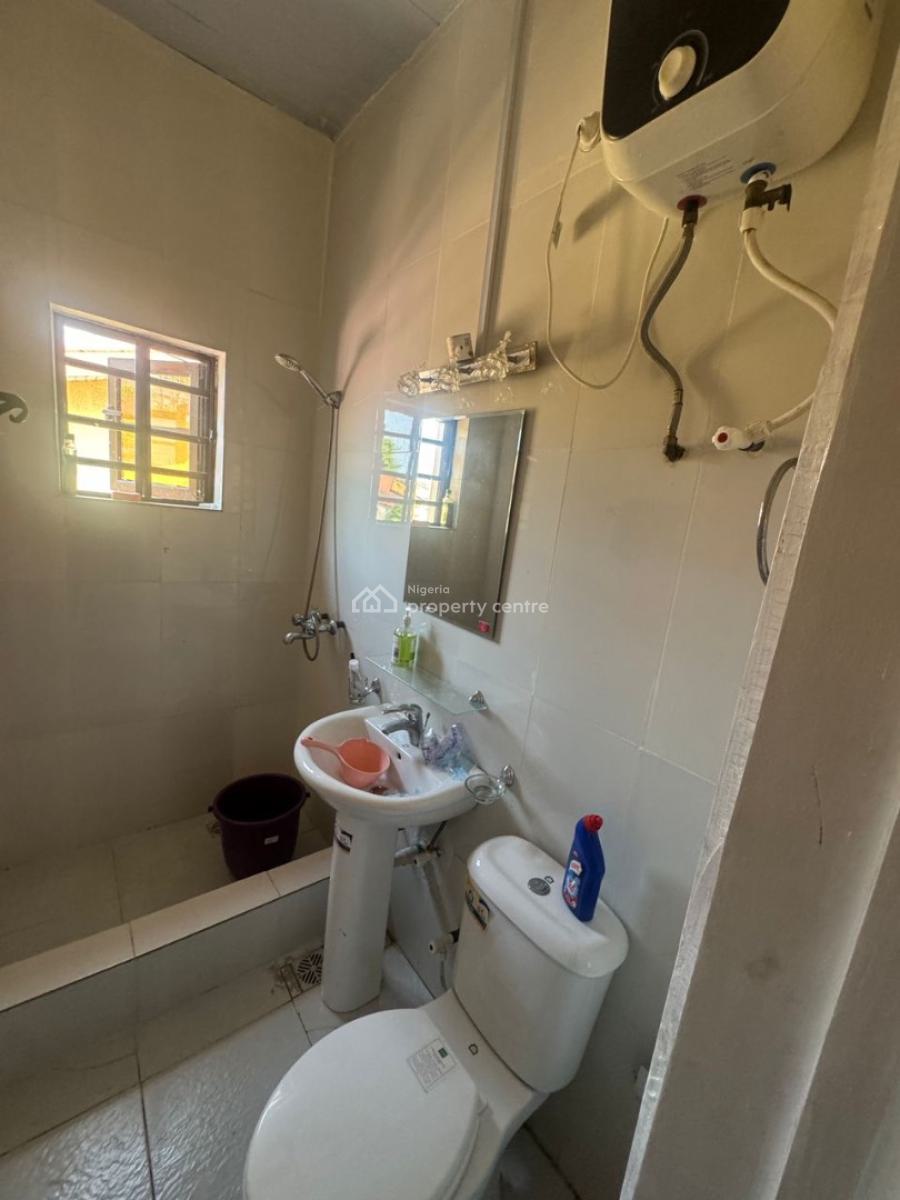 Mini Flat Upstairs with Open Plan Kitchen, Mobolaji Johnson, Lekki Phase 1, Lekki, Lagos, Mini Flat (room and Parlour) for Rent