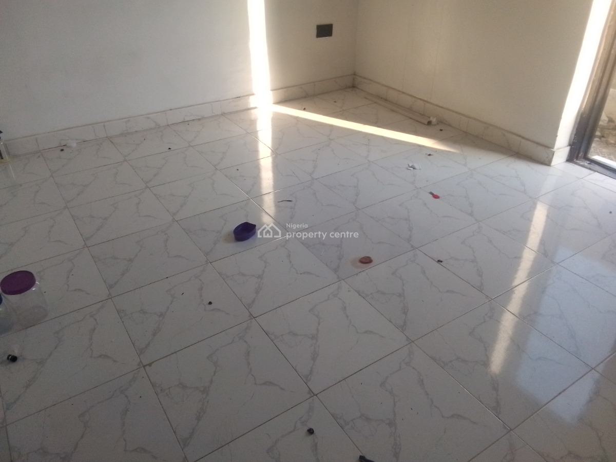 Spacious Luxury 1 Bedroom Flat with Excellent Features, Newtown Estate, Ogombo, Ajah, Lagos, Mini Flat (room and Parlour) for Rent