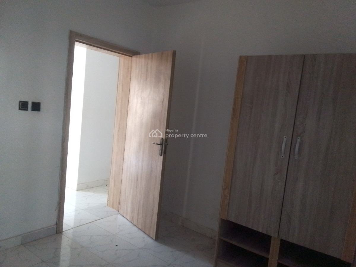 Spacious Luxury 1 Bedroom Flat with Excellent Features, Newtown Estate, Ogombo, Ajah, Lagos, Mini Flat (room and Parlour) for Rent