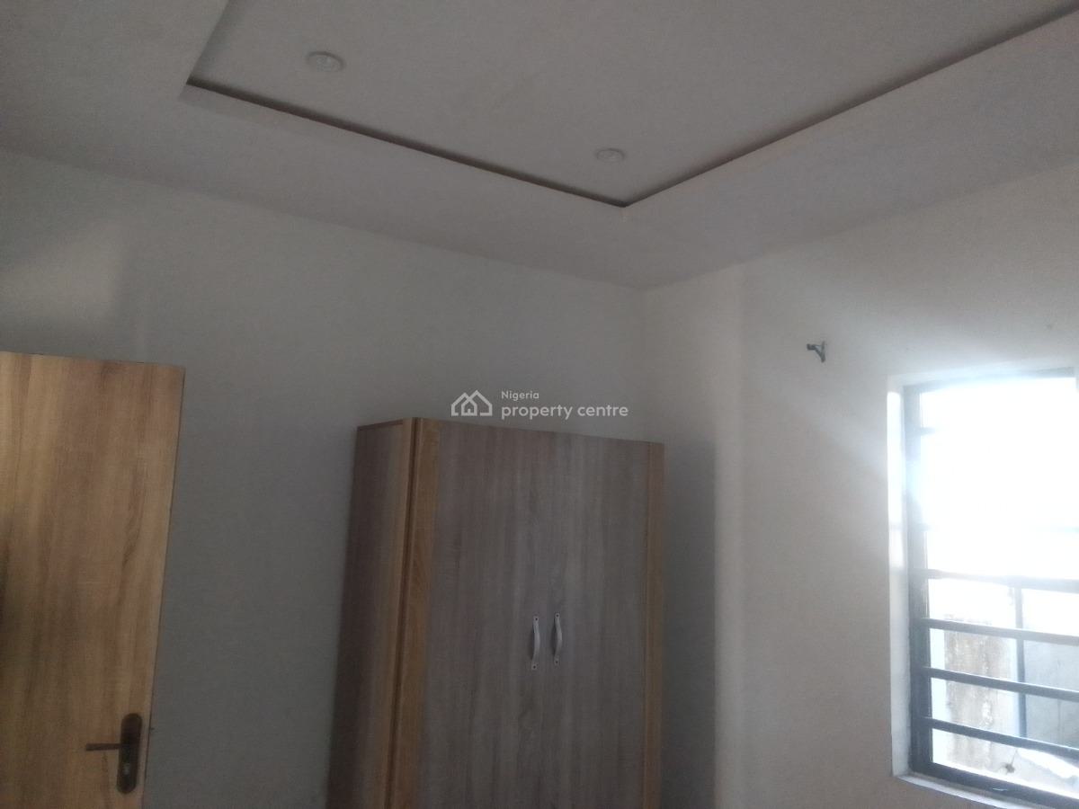 Spacious Luxury 1 Bedroom Flat with Excellent Features, Newtown Estate, Ogombo, Ajah, Lagos, Mini Flat (room and Parlour) for Rent