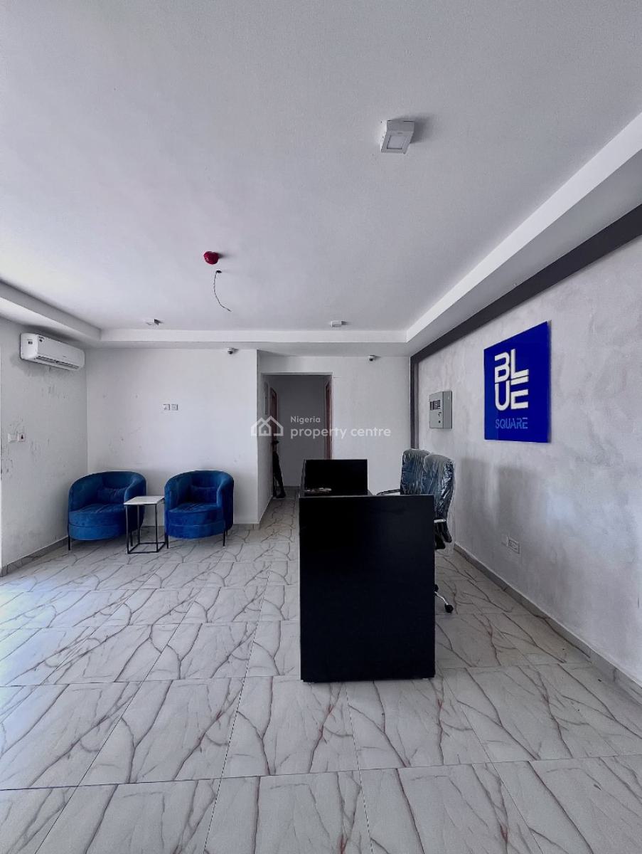 Fully Serviced 3 Bedroom Apartment with Pool,gym and Bq, Lekki Phase 1, Lekki Phase 1, Lekki, Lagos, Block of Flats for Sale