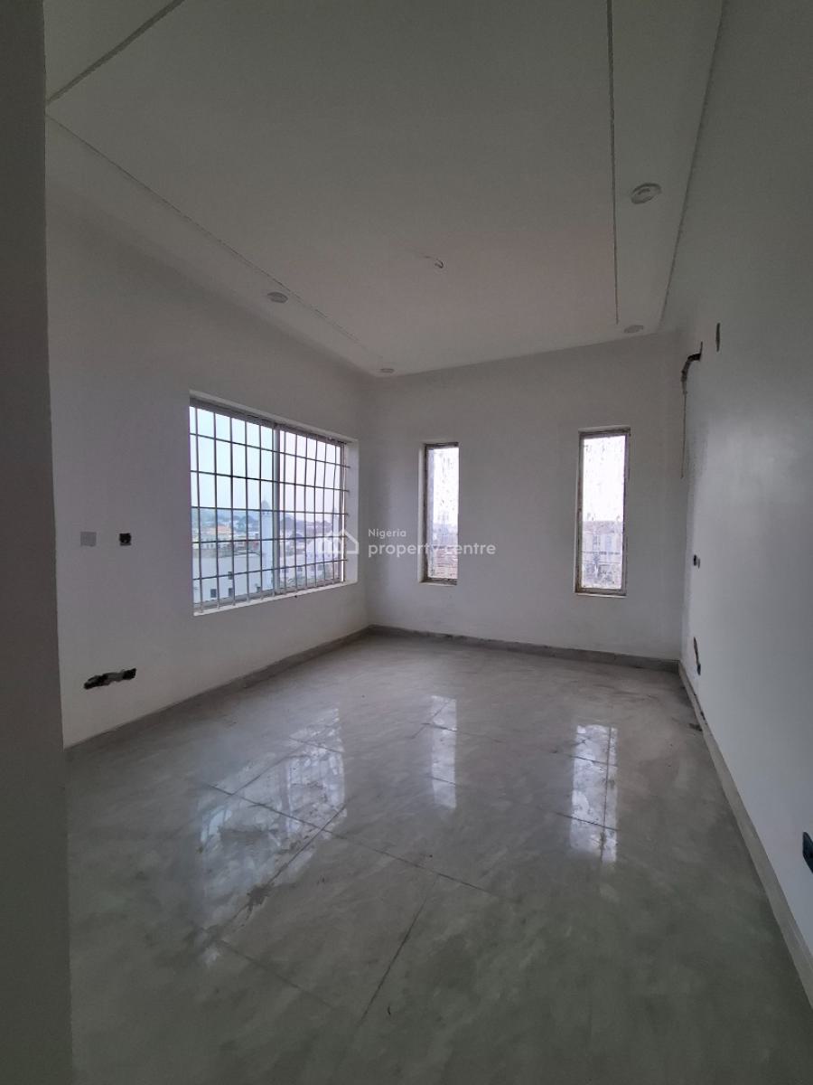 Standard  and Luxury 3 Bedroom Apartment with Bq, Guzape District, Abuja, Flat / Apartment for Rent