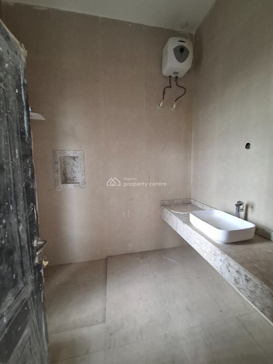 Standard  and Luxury 3 Bedroom Apartment with Bq, Guzape District, Abuja, Flat / Apartment for Rent