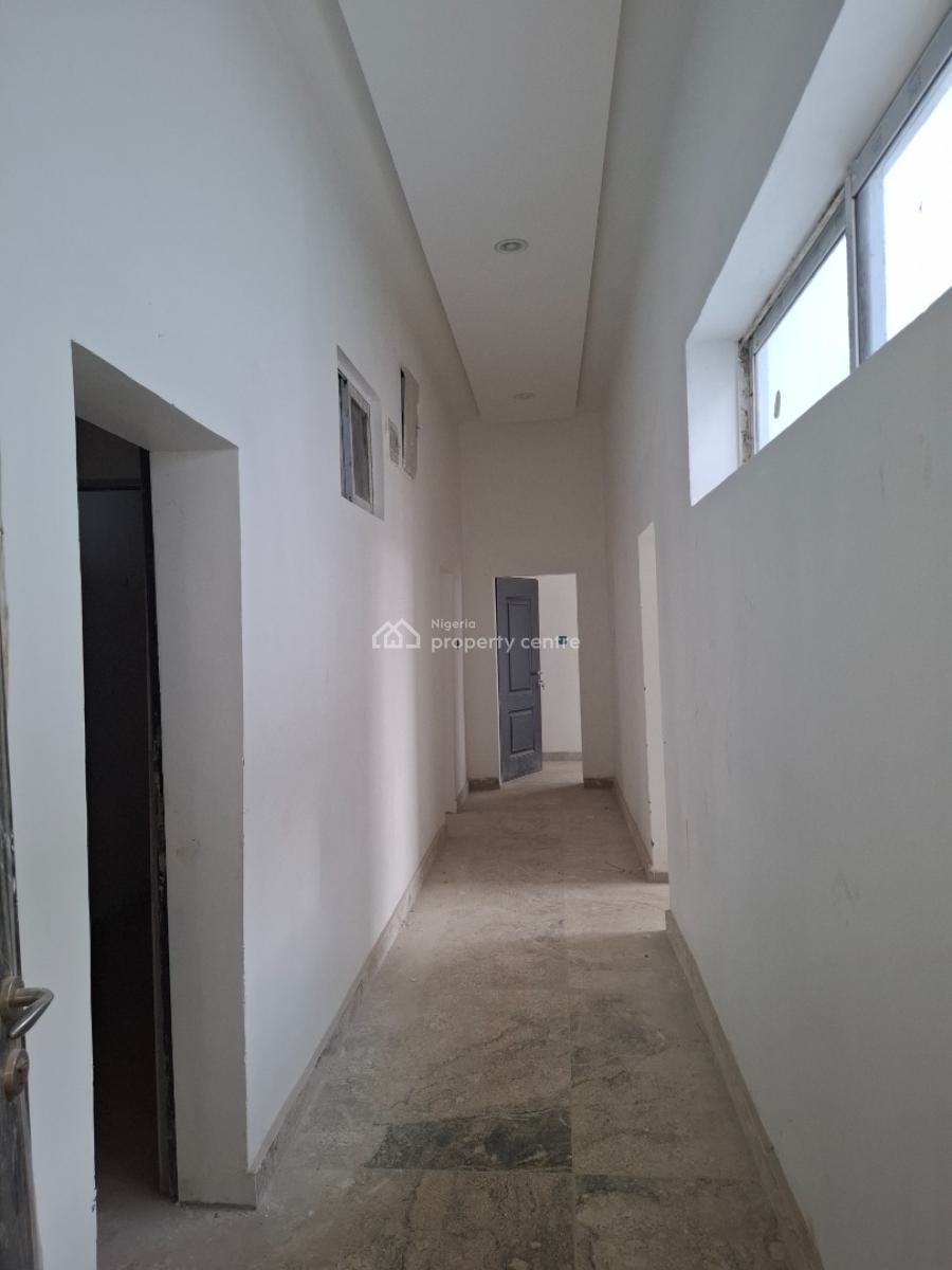 Standard  and Luxury 3 Bedroom Apartment with Bq, Guzape District, Abuja, Flat / Apartment for Rent