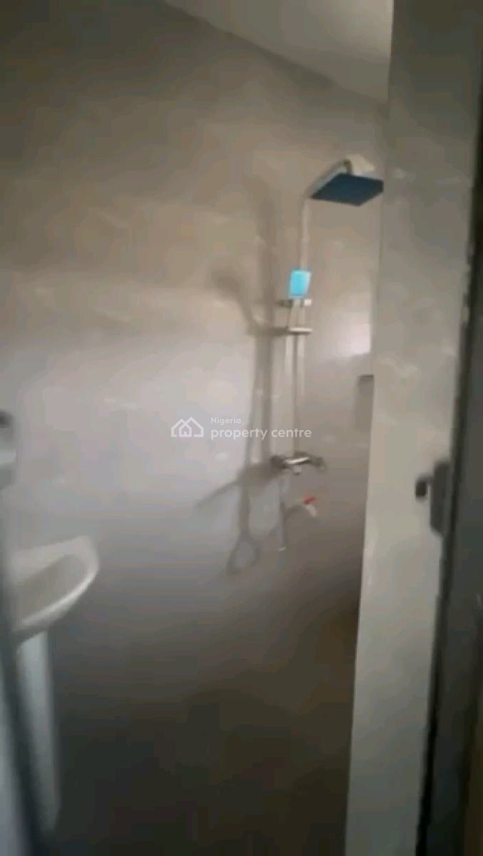 Newly Built Units of 3 Bedroom, Ojuelegba, Surulere, Lagos, Flat / Apartment for Rent