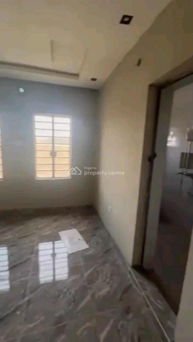 Newly Built Units of 3 Bedroom, Ojuelegba, Surulere, Lagos, Flat / Apartment for Rent