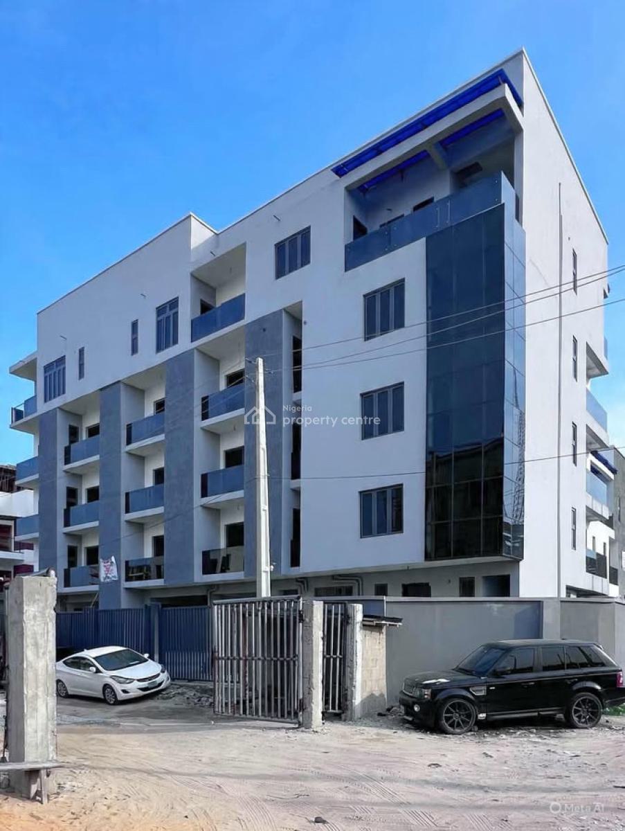 Fully Serviced 2 Bedroom Apartment with Elevator, Lekki Phase 1, Lekki, Lagos, Block of Flats for Sale