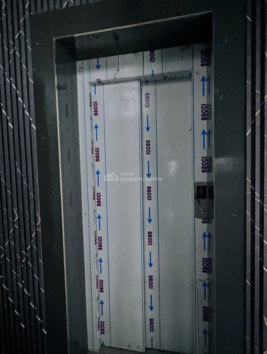 Fully Serviced 2 Bedroom Apartment with Elevator, Lekki Phase 1, Lekki, Lagos, Block of Flats for Sale