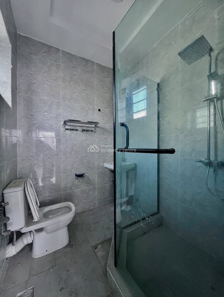 Fully Serviced 2 Bedroom Apartment with Elevator, Lekki Phase 1, Lekki, Lagos, Block of Flats for Sale