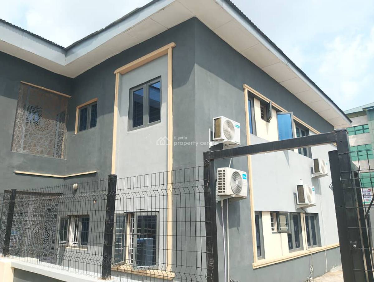 2 Bedroom Flat, Anthony, Maryland, Lagos, Office Space for Rent