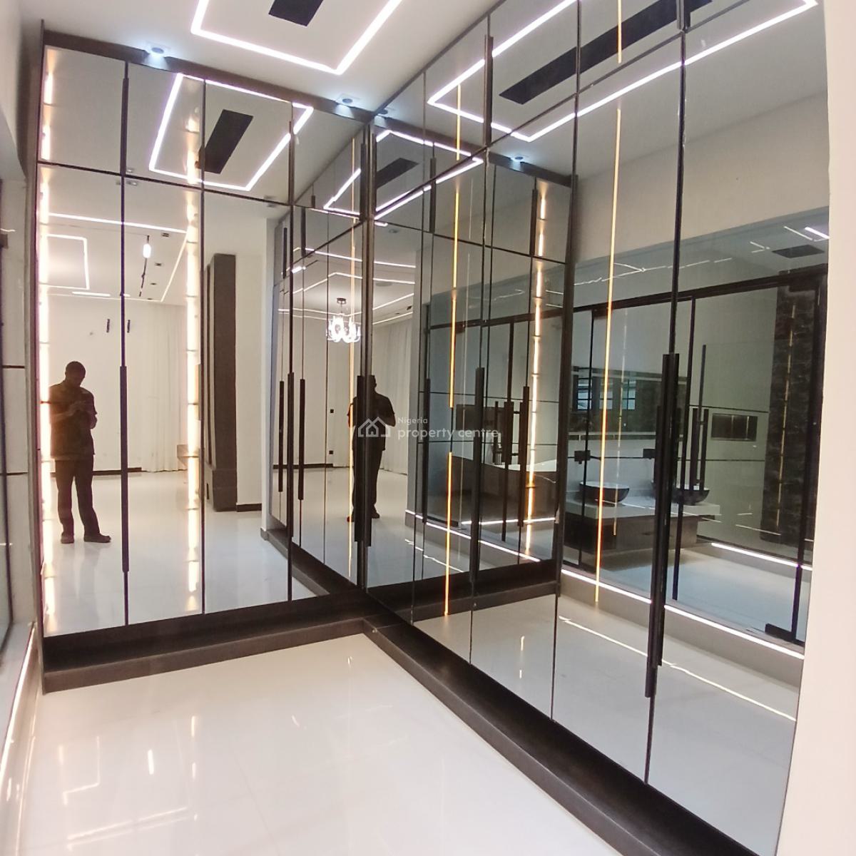 Exquisitely Built 5 Bedroom Mansion with Swimming Pool, Chevron Toll Gate, Lekki Conservation, Lekki, Lagos, Detached Duplex for Sale