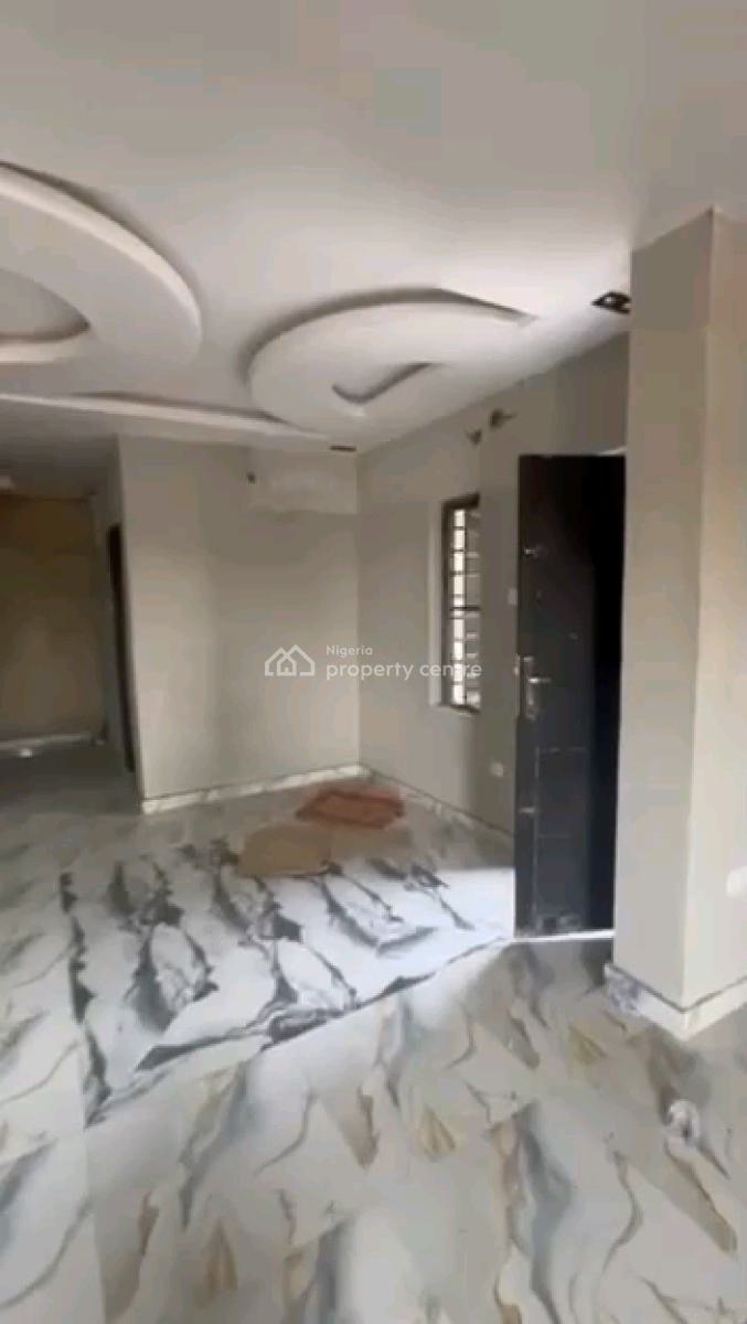 Newly Built Units of 2 Bedroom Upstairs and Downstairs, Ojuelegba, Surulere, Lagos, Flat / Apartment for Rent