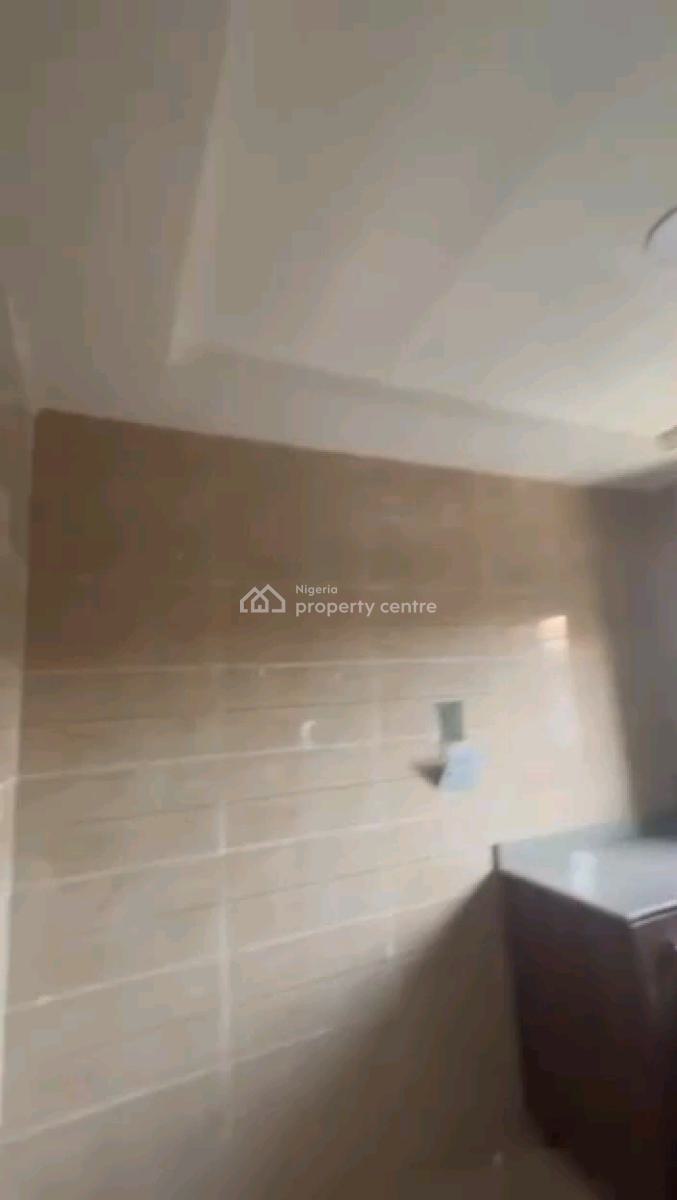 Newly Built Units of 2 Bedroom Upstairs and Downstairs, Ojuelegba, Surulere, Lagos, Flat / Apartment for Rent