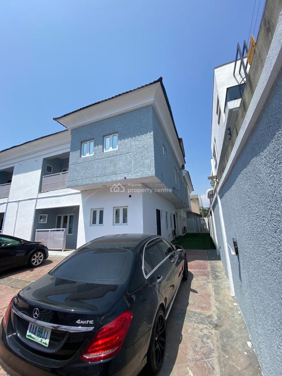Beautiful 3 Bedroom Maisonette, Lekki Phase 1, Lekki, Lagos, Detached Duplex for Sale