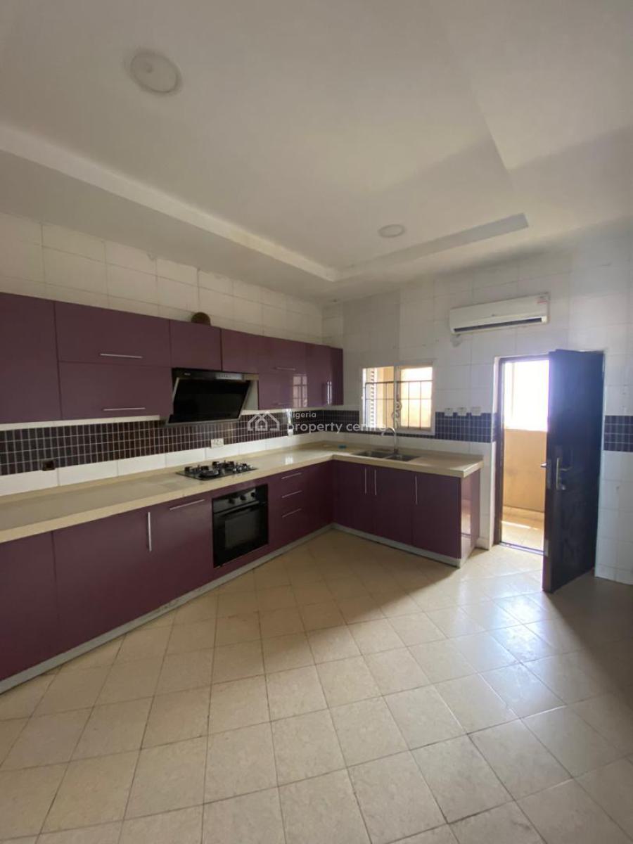 Beautiful 3 Bedroom Maisonette, Lekki Phase 1, Lekki, Lagos, Detached Duplex for Sale