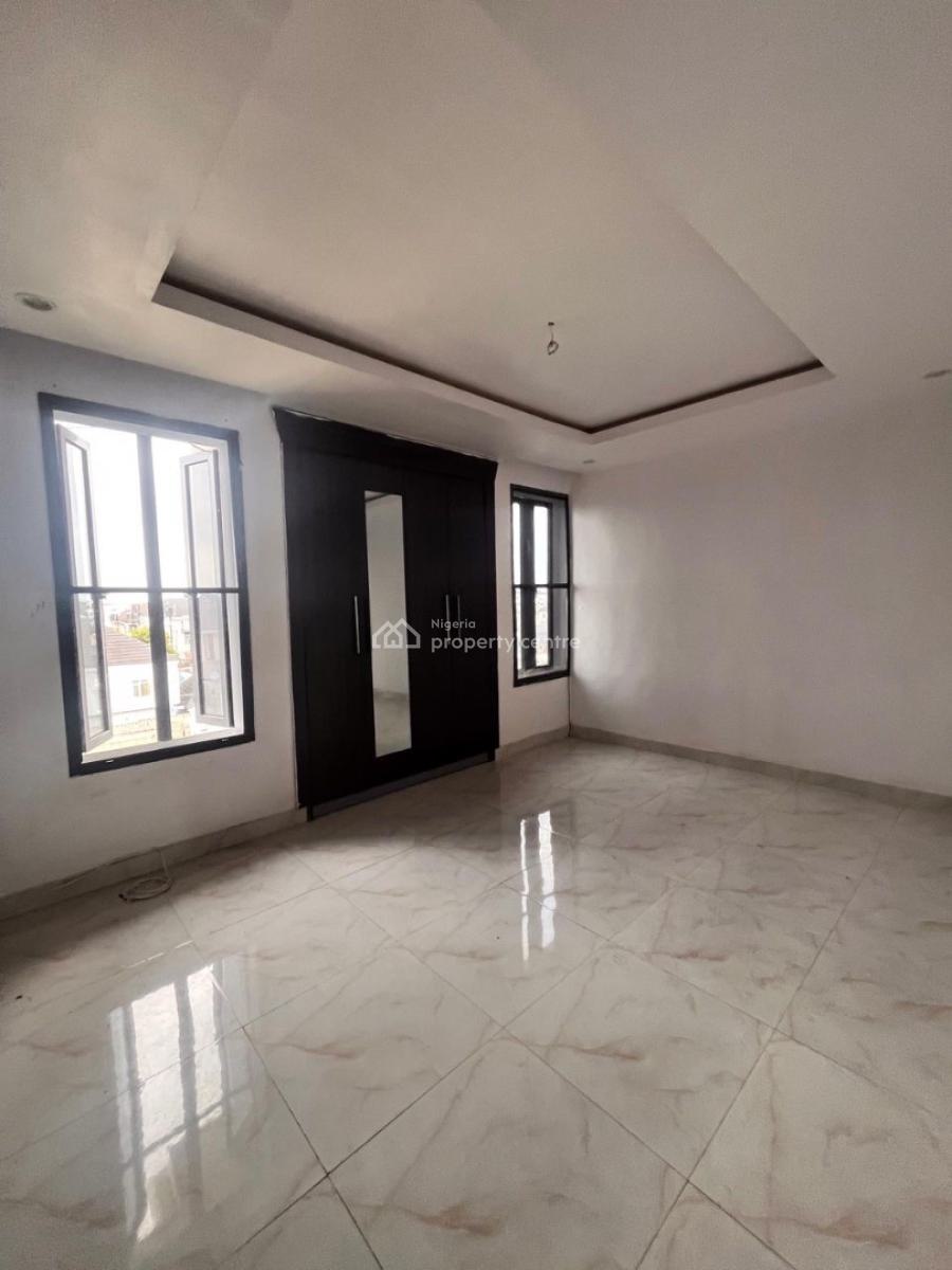 Newly Built Beautiful 2 Bedrooms Apartment, Mobil Road, Ajah, Lagos, Flat / Apartment for Rent