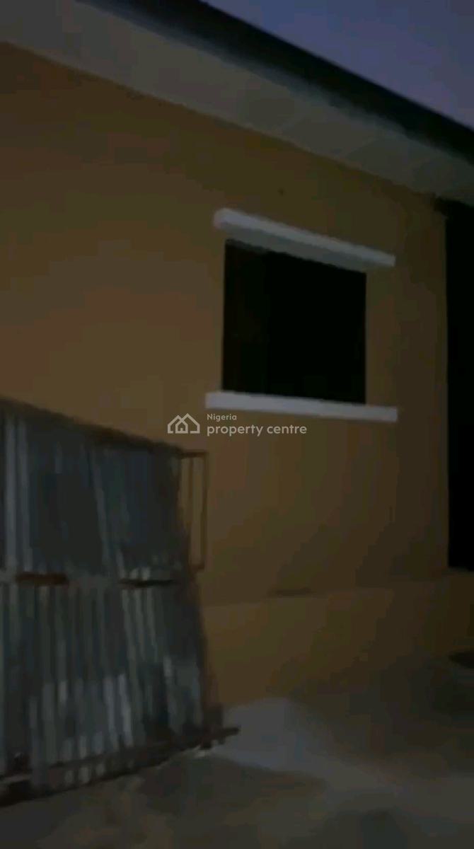 Newly Renovated Spacious 3bedroom Bungalow All Room En-suite, Alapere Estate Opp. Police Station By The Express Way, Alapere, Ketu, Lagos, Detached Bungalow for Rent