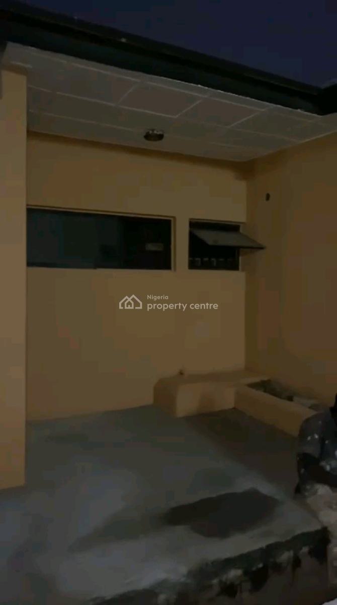 Newly Renovated Spacious 3bedroom Bungalow All Room En-suite, Alapere Estate Opp. Police Station By The Express Way, Alapere, Ketu, Lagos, Detached Bungalow for Rent