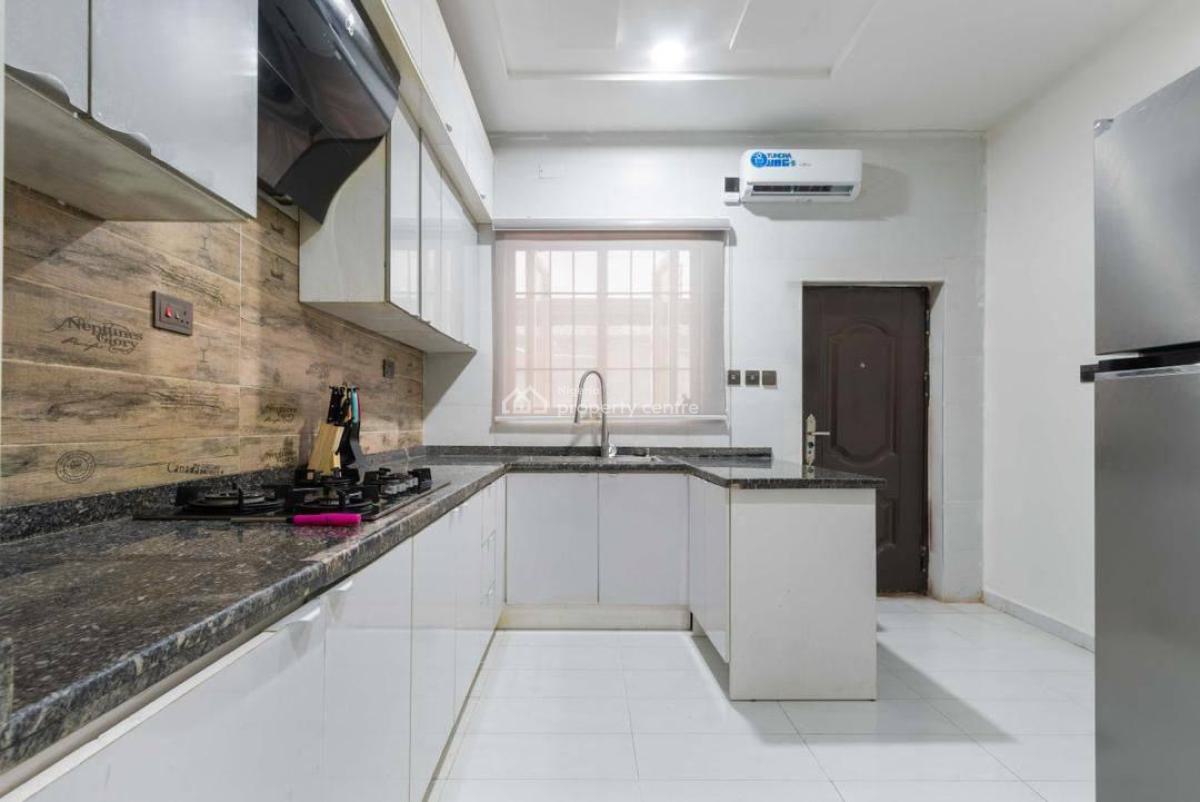 4 Bedroom Serviced Apartment, Victoria Bay Estate, Ikate, Lekki, Lagos, Flat / Apartment Short Let