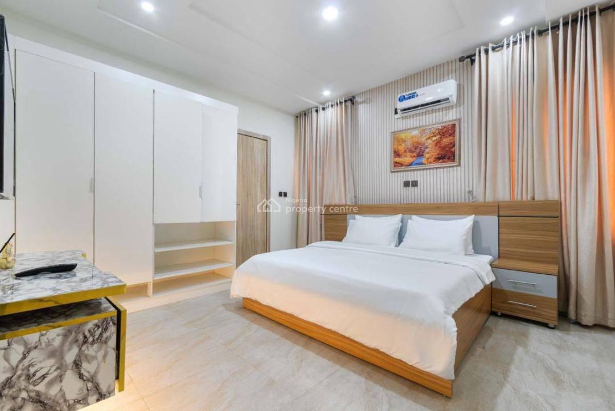 4 Bedroom Serviced Apartment, Victoria Bay Estate, Ikate, Lekki, Lagos, Flat / Apartment Short Let