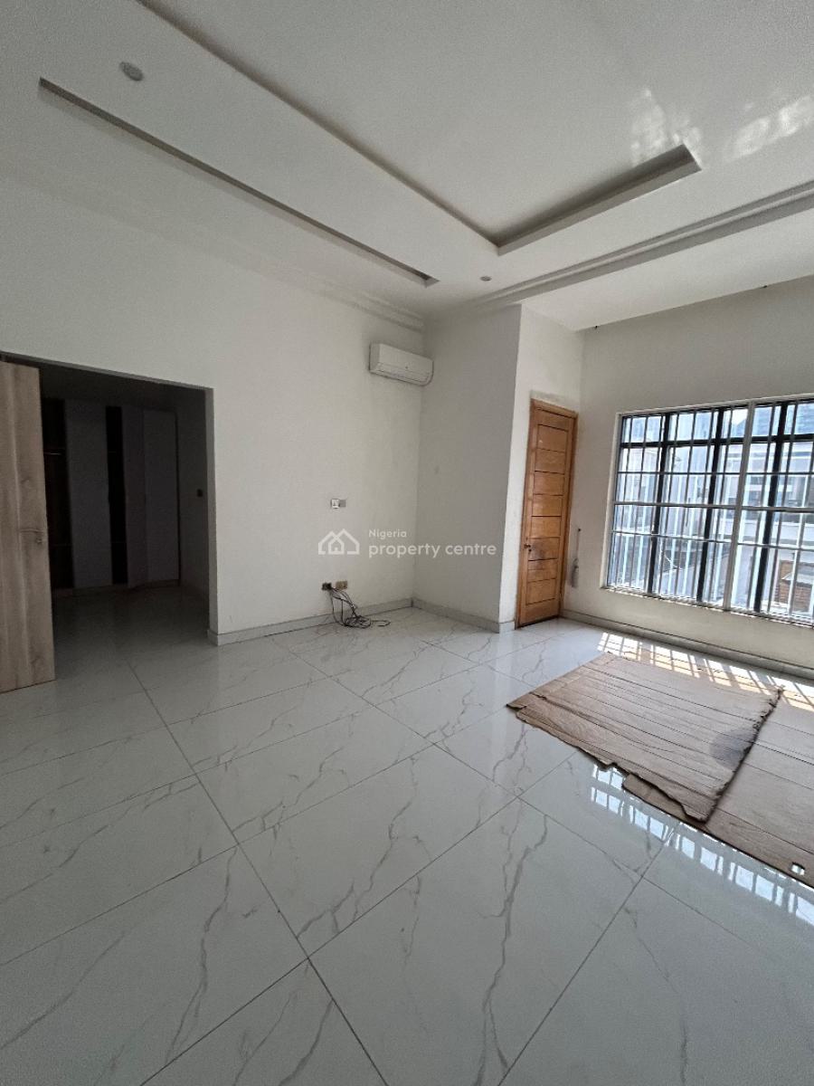 a Well Maintained and Spacious 4 Bedroom Semi-detached Duplex, Chevron Drive, Lekki, Lagos, Semi-detached Duplex for Rent