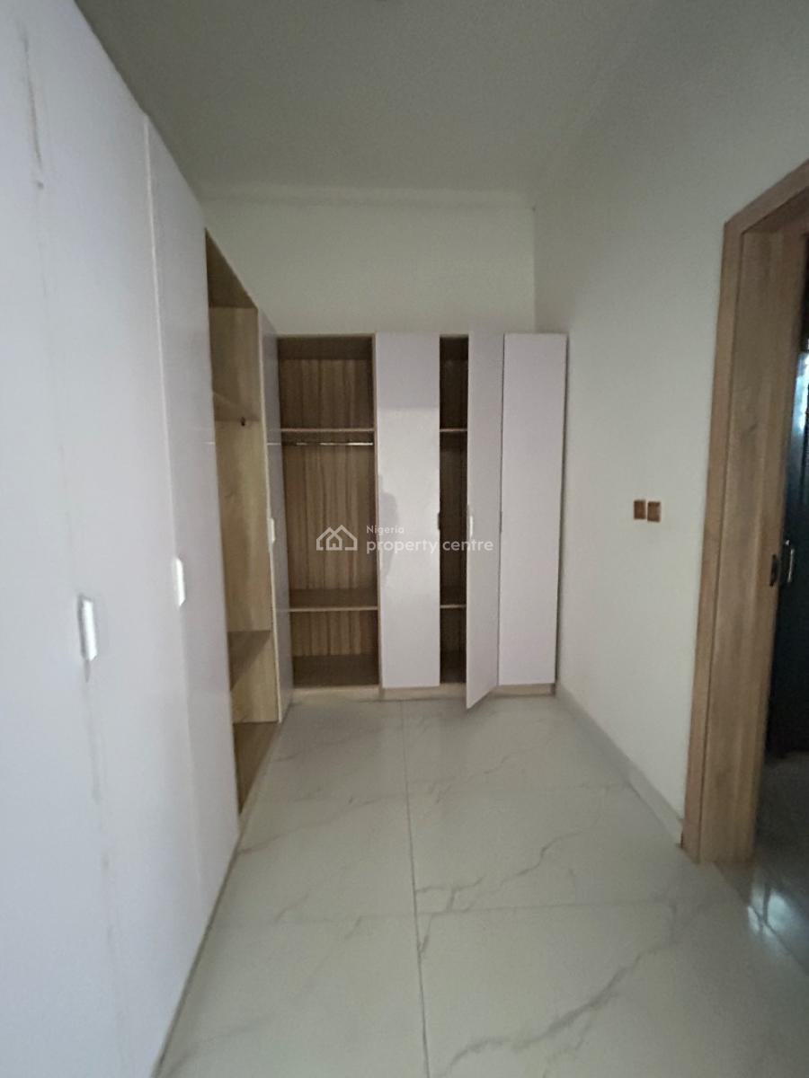 a Well Maintained and Spacious 4 Bedroom Semi-detached Duplex, Chevron Drive, Lekki, Lagos, Semi-detached Duplex for Rent