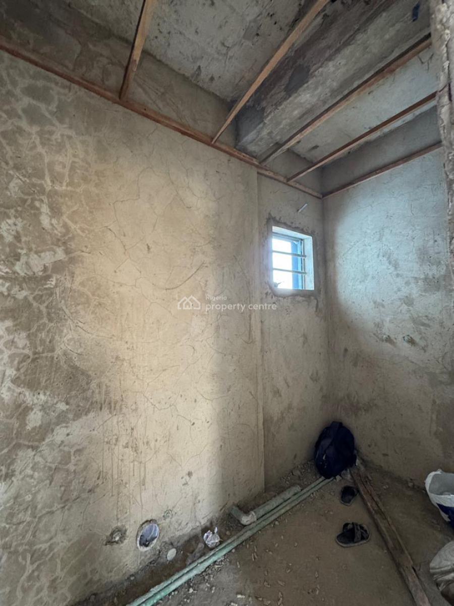 3 Bedroom Apartment, Yaba, Lagos, Flat / Apartment for Sale