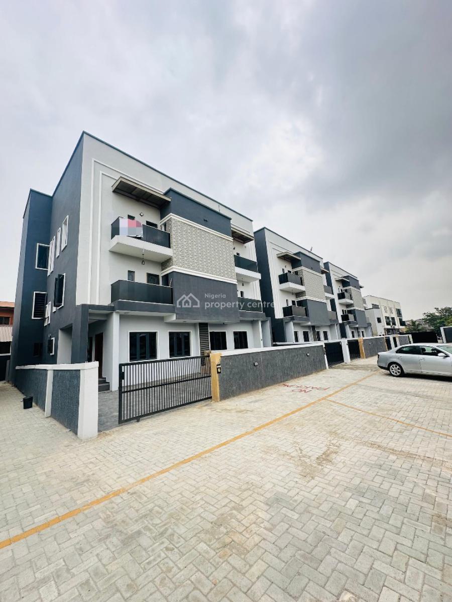 4 Bedroom Semi Detached Duplex with a Bq & Gym, Gra Phase 2, Magodo, Lagos, Semi-detached Duplex for Sale