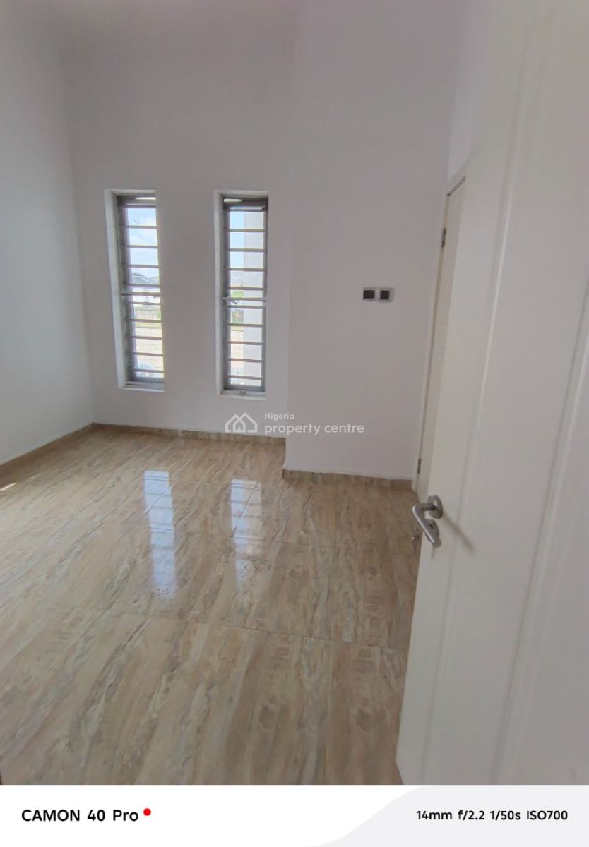 a Room Self Contain, Chevy View Estate, Lekki, Lagos, Self Contain (single Rooms) for Rent