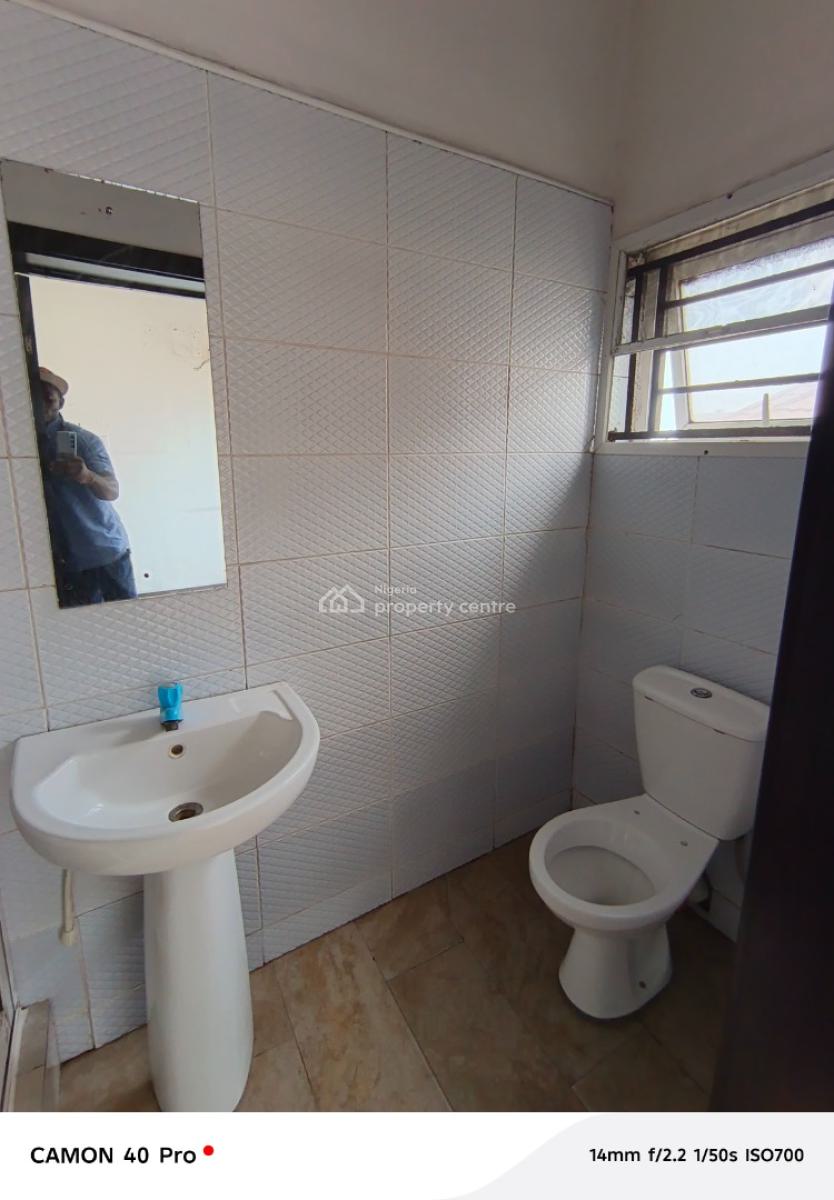 a Room Self Contain, Chevy View Estate, Lekki, Lagos, Self Contain (single Rooms) for Rent